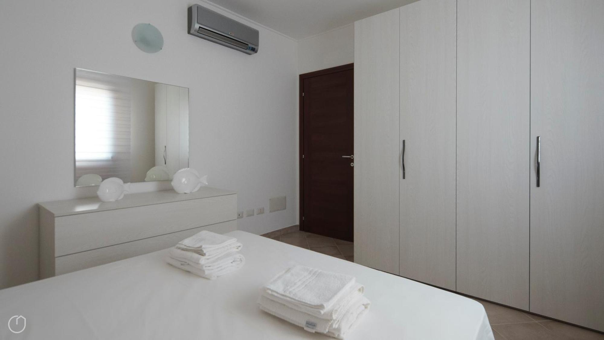 אולביה Welcomely - Xenia Boutique House מראה חיצוני תמונה