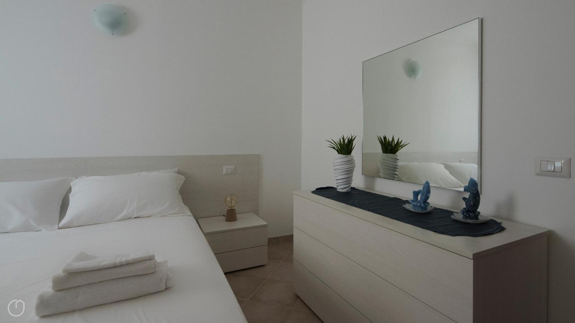 אולביה Welcomely - Xenia Boutique House מראה חיצוני תמונה